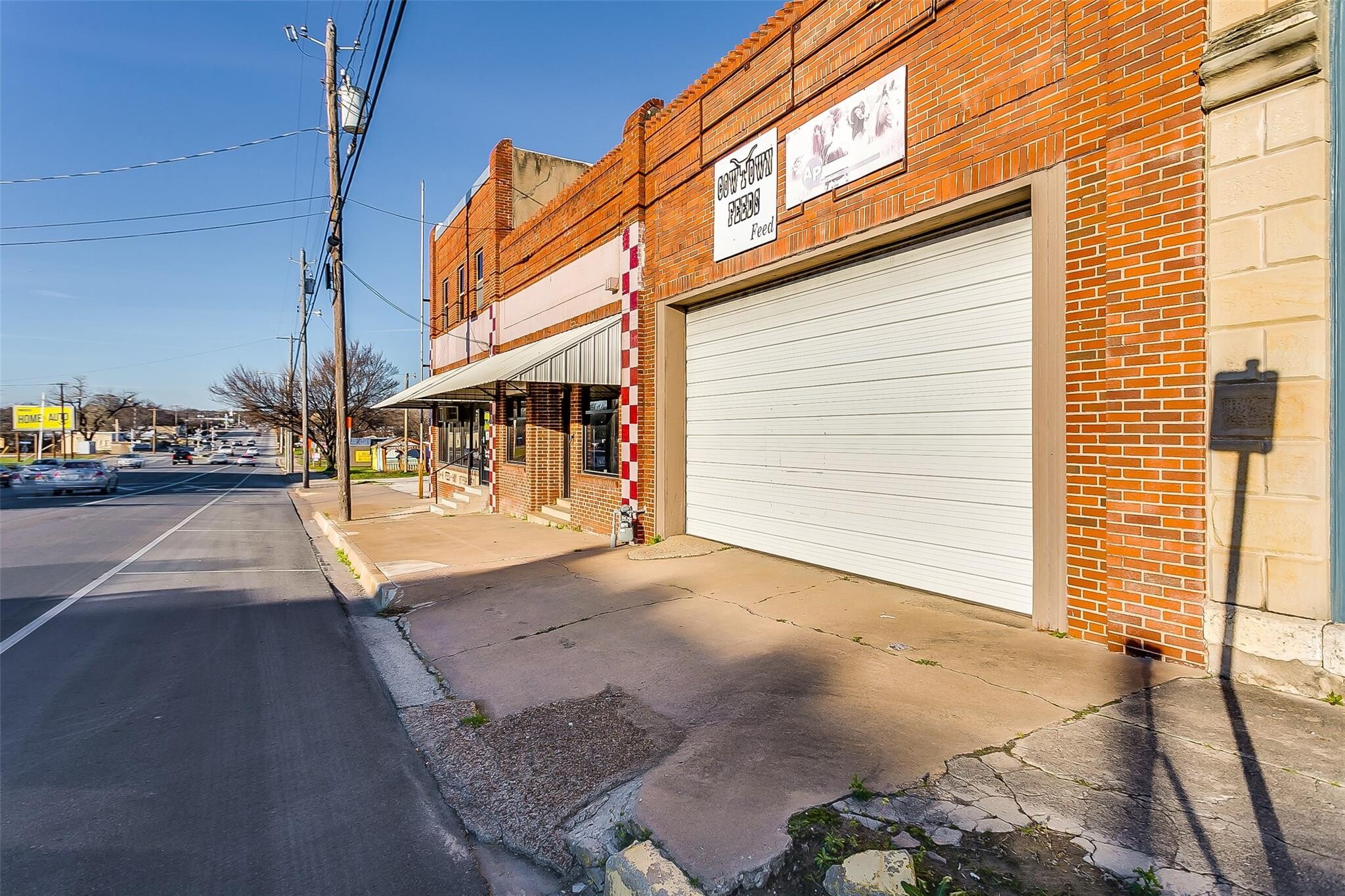 310 N Main St, Weatherford, TX 76086 - The Feed Store | LoopNet.com