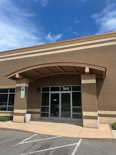 3111 Kitty Hawk Rd, Wilmington, NC for lease Interior Photo- Image 1 of 14