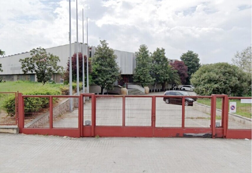 Office in Santa Perpètua de Mogoda, Barcelona for lease - Building Photo - Image 1 of 1