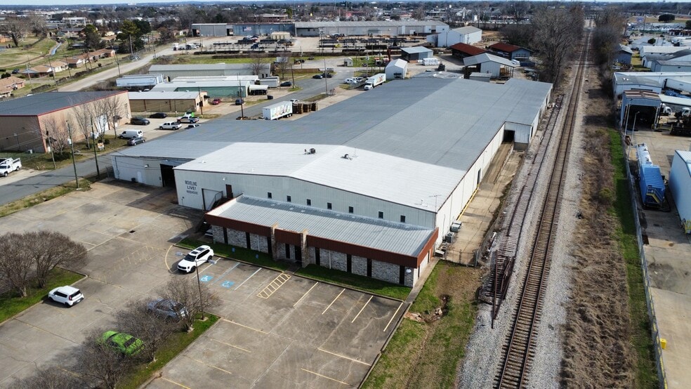 410 Hamilton Rd, Bossier City, LA for lease - Building Photo - Image 1 of 22