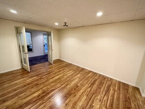 1035 Pearl St, Boulder, CO for lease Interior Photo- Image 1 of 3