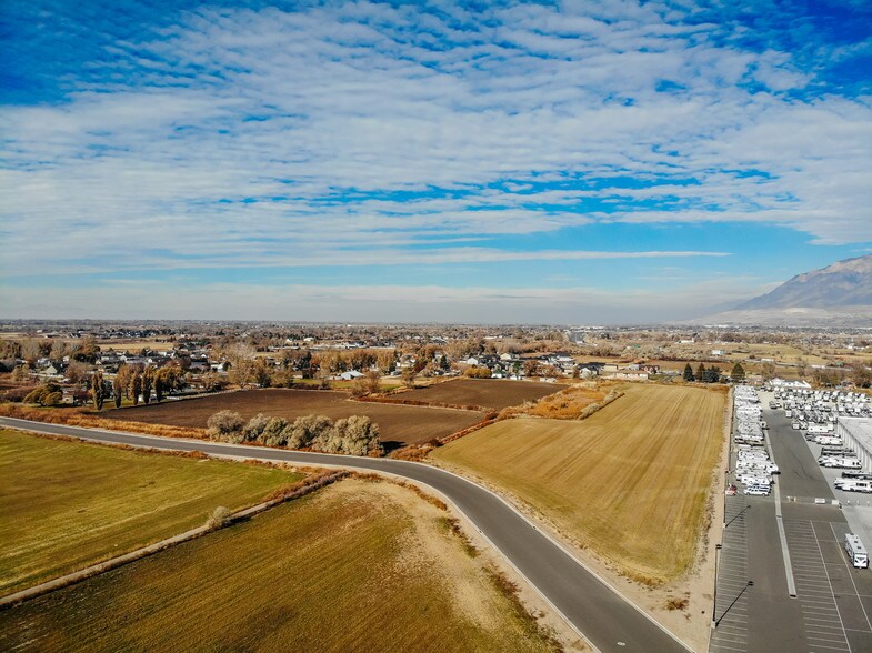 998 S 1700 W, Marriott Slaterville, UT for sale - Building Photo - Image 2 of 19