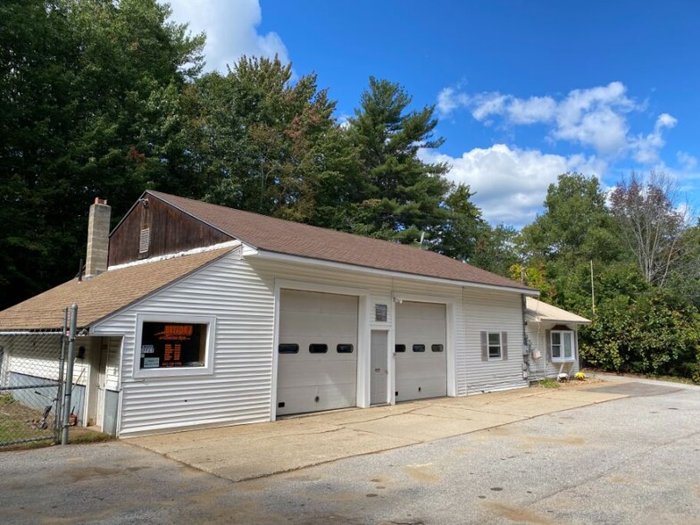 114 Hurricane Rd, Belmont, NH for sale - Primary Photo - Image 1 of 1