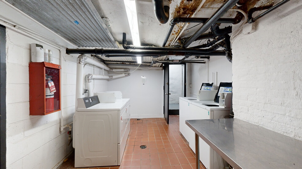 484 Amsterdam Ave, New York, NY for sale - Matterport 3D Scan - Image 3 of 17