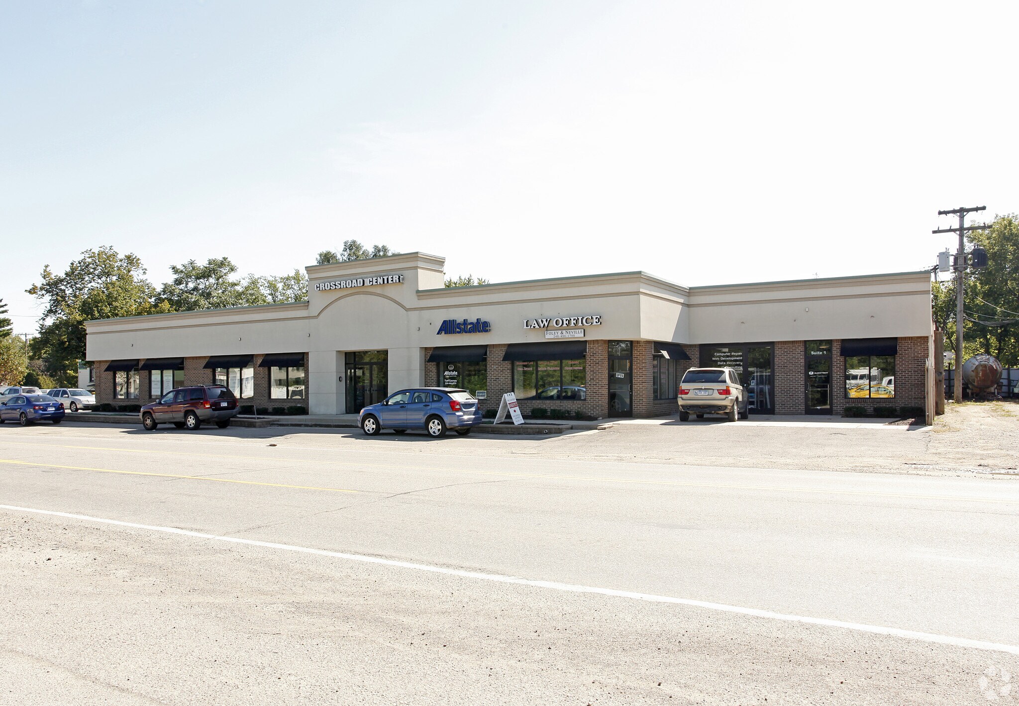 56849 Grand River Ave, New Hudson, MI 48165 Hudson Building