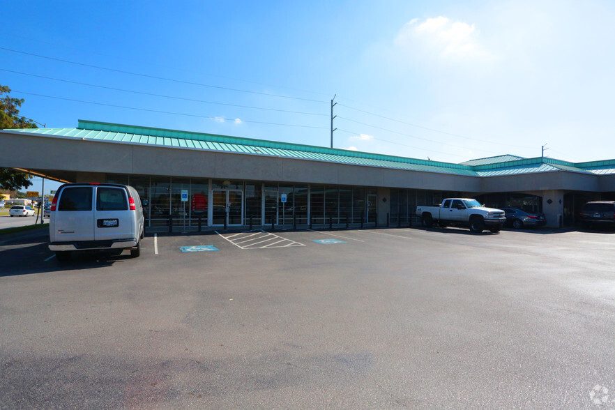 3301 Fondren Rd, Houston, TX for lease - Building Photo - Image 1 of 8