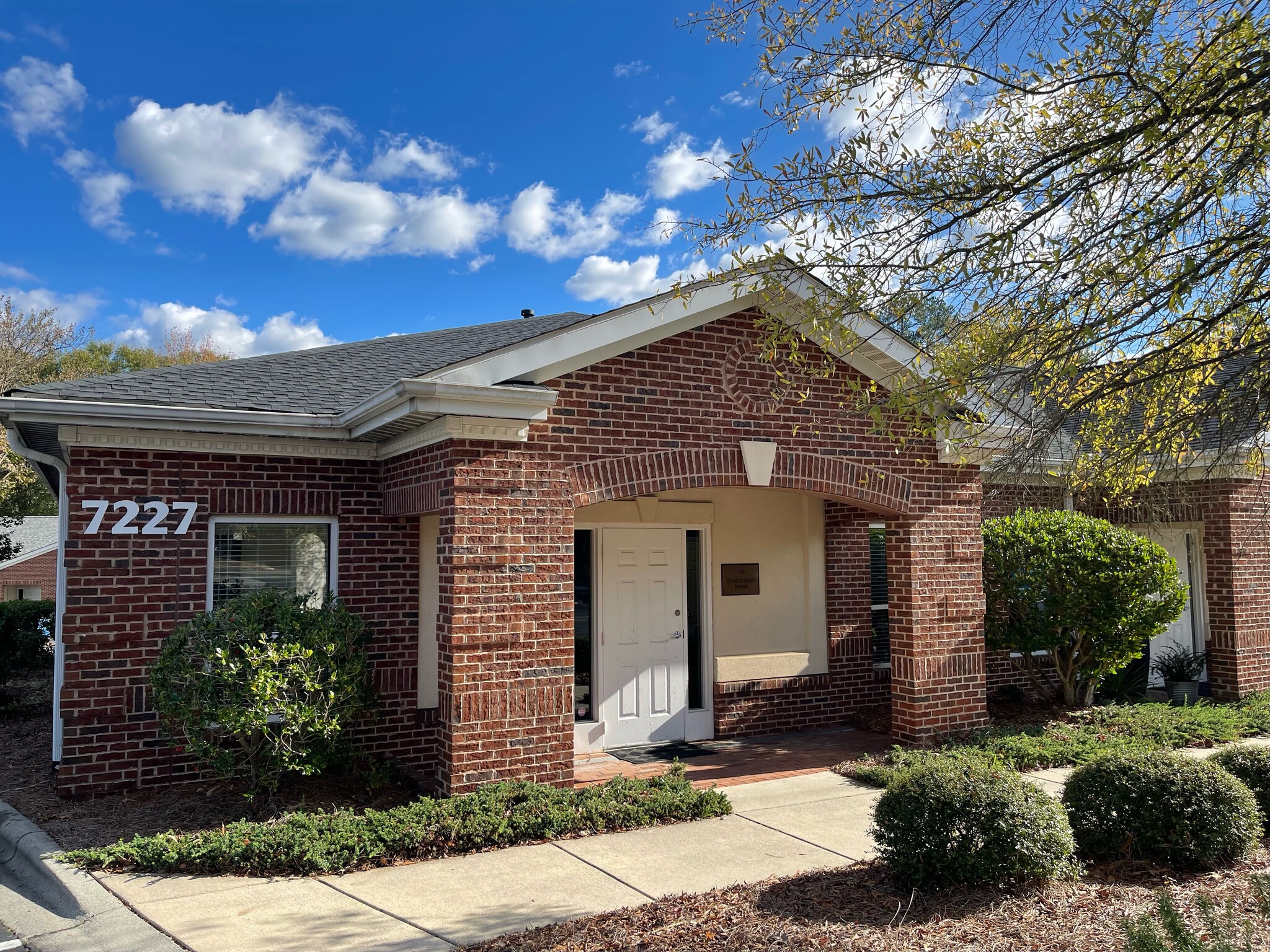 7227 Pineville-Matthews Rd, Charlotte, NC for sale Building Photo- Image 1 of 1