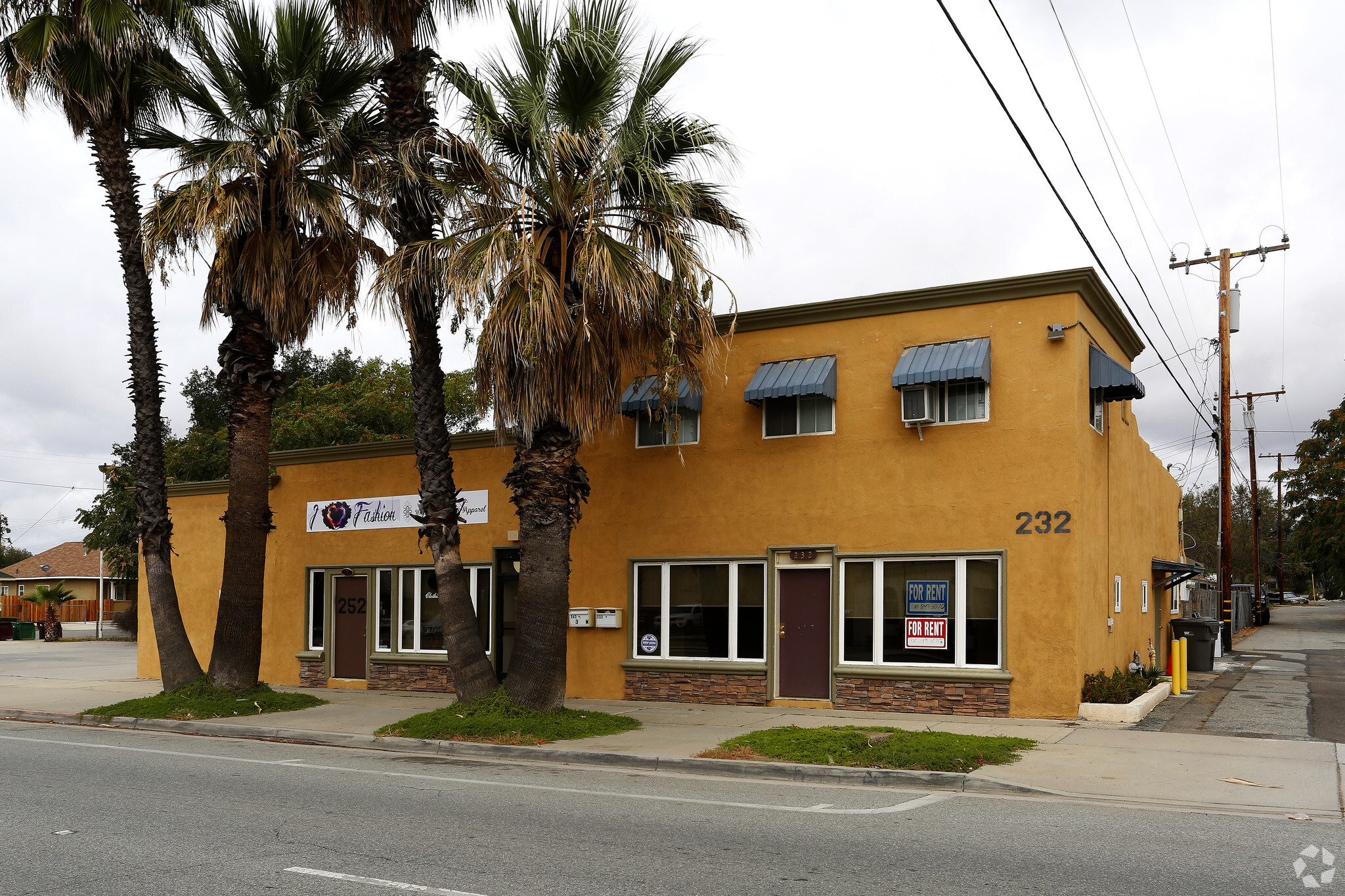 232-252 W 6th St, Beaumont, CA for sale Primary Photo- Image 1 of 1