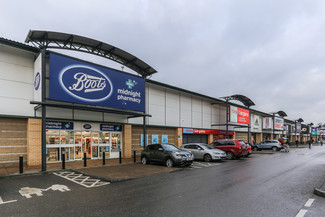 More details for Valley Rd, Bradford - Retail for Lease