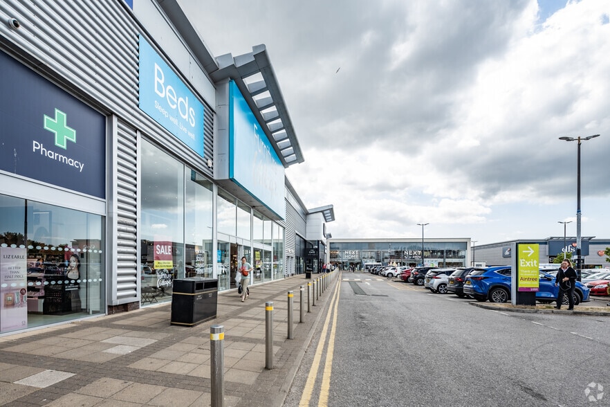 2-5B Ormskirk Rd, Liverpool for lease - Building Photo - Image 2 of 6