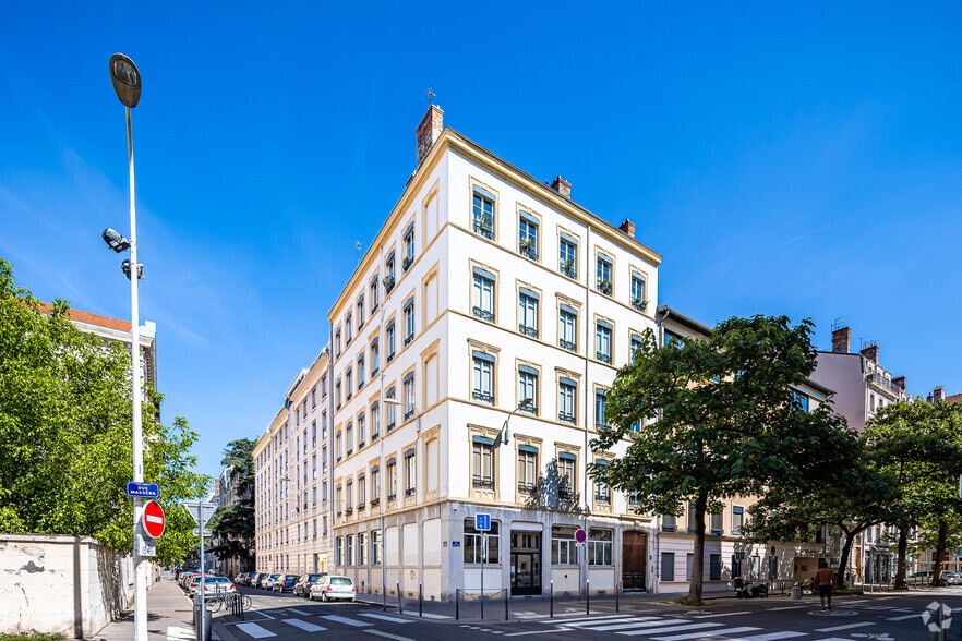 Multifamily in Lyon for sale - Primary Photo - Image 1 of 2