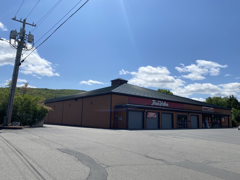 895 Putney Rd, Brattleboro, VT for lease - Building Photo - Image 3 of 7