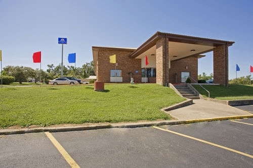128 Cheekwood Ln, Ullin, IL for sale - Primary Photo - Image 1 of 1