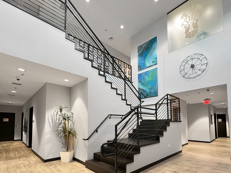 3312 Teasley Ln, Denton, TX for sale - Interior Photo - Image 2 of 6