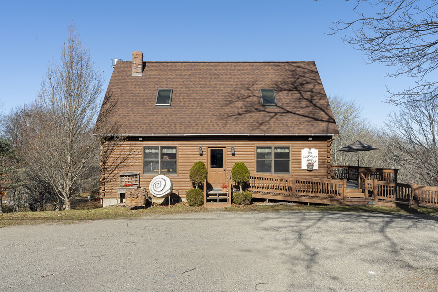 137 Huddle Rd, New Harbor, ME for sale - Primary Photo - Image 1 of 7