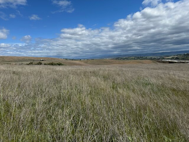 851 Old Airport Rd, Pendleton, OR for sale - Building Photo - Image 1 of 8