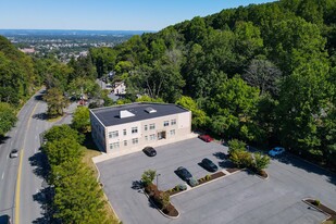 1425 Mountain Dr N, Bethlehem PA - Loft