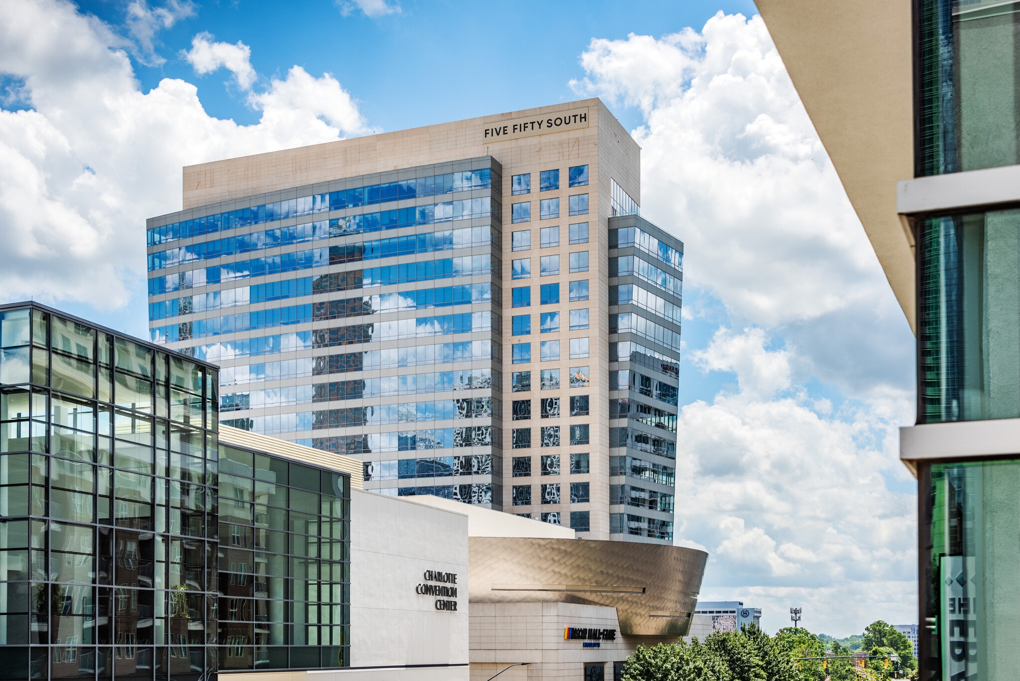 550 S Caldwell St, Charlotte, NC for lease Building Photo- Image 1 of 6