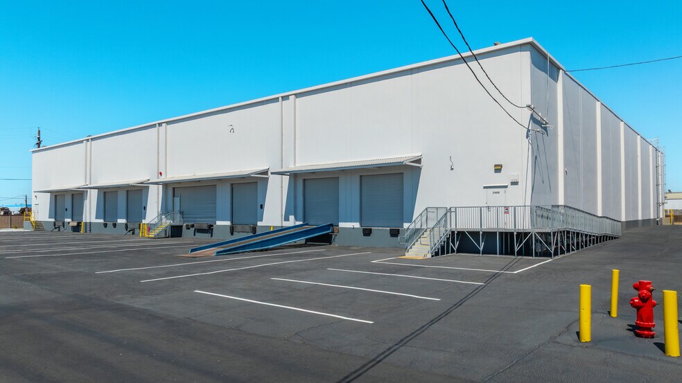 2480-2488 Baumann Ave, San Lorenzo, CA for lease - Building Photo - Image 2 of 6