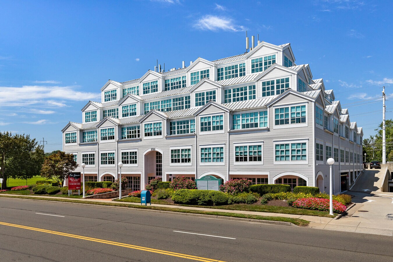 2150 Post Rd, Fairfield, CT 06824