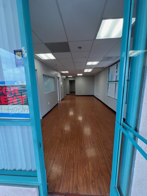 4660 El Cajon Blvd, San Diego, CA for lease Building Photo- Image 1 of 1