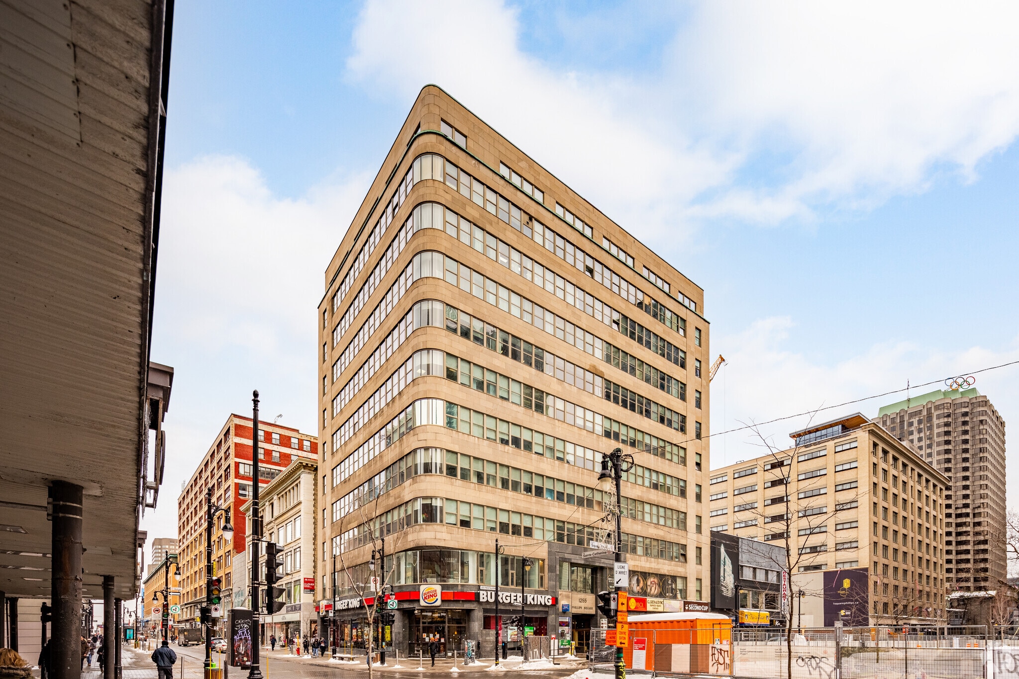 1235-1259 Rue Du Square-Phillips, Montréal, QC for sale Primary Photo- Image 1 of 1