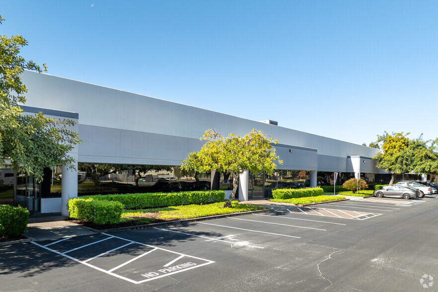 31350-31398 Huntwood Rd, Hayward, CA for lease - Building Photo - Image 3 of 23