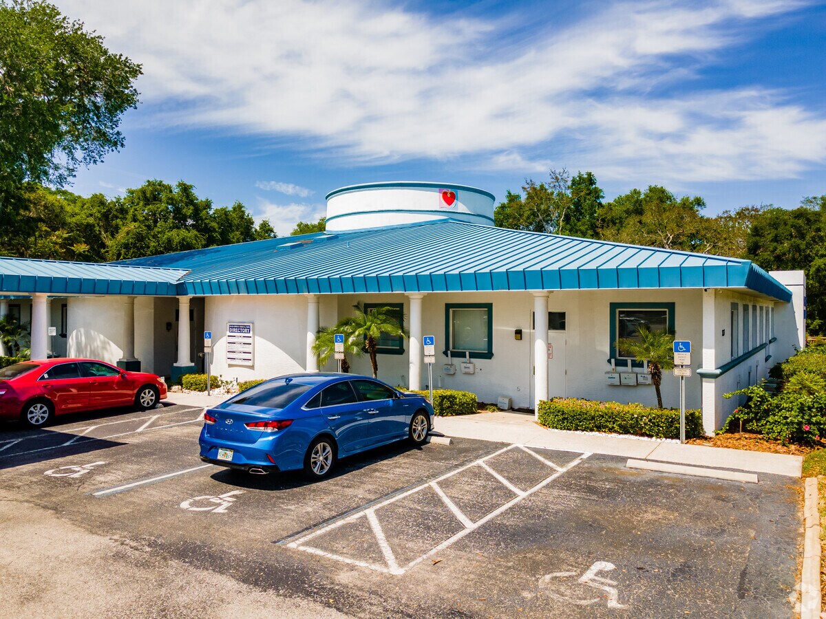 3633 Little Rd, Trinity, FL 34655