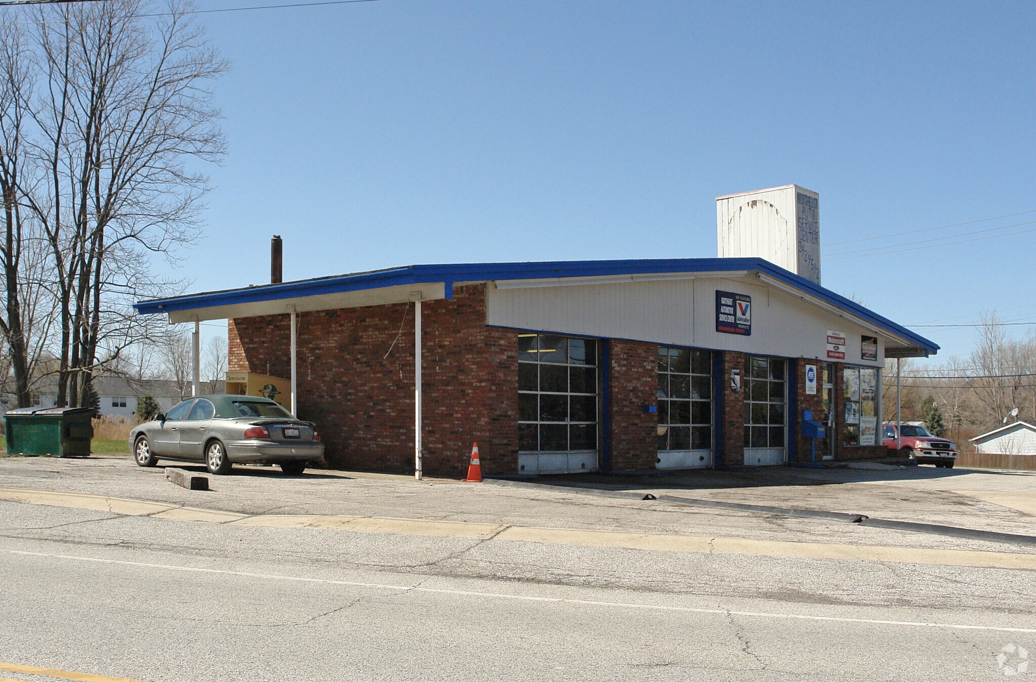 2606 Riverside Dr, Painesville, OH for sale Primary Photo- Image 1 of 1