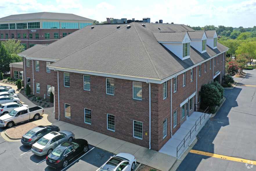 603 Dolley Madison Rd, Greensboro, NC for lease - Building Photo - Image 3 of 16