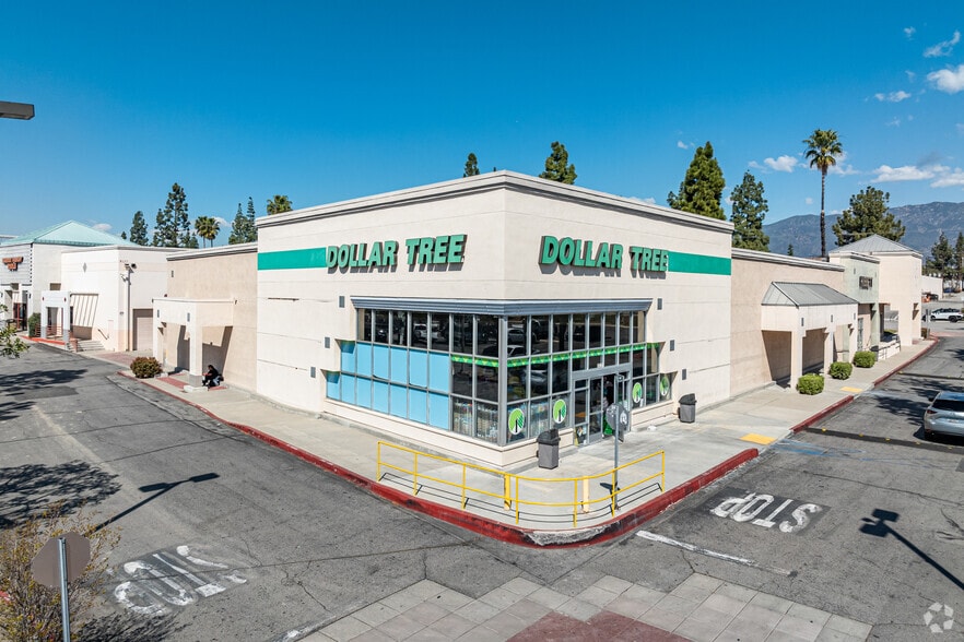5391-5459 Moreno Dr, Montclair, CA for lease - Building Photo - Image 3 of 7