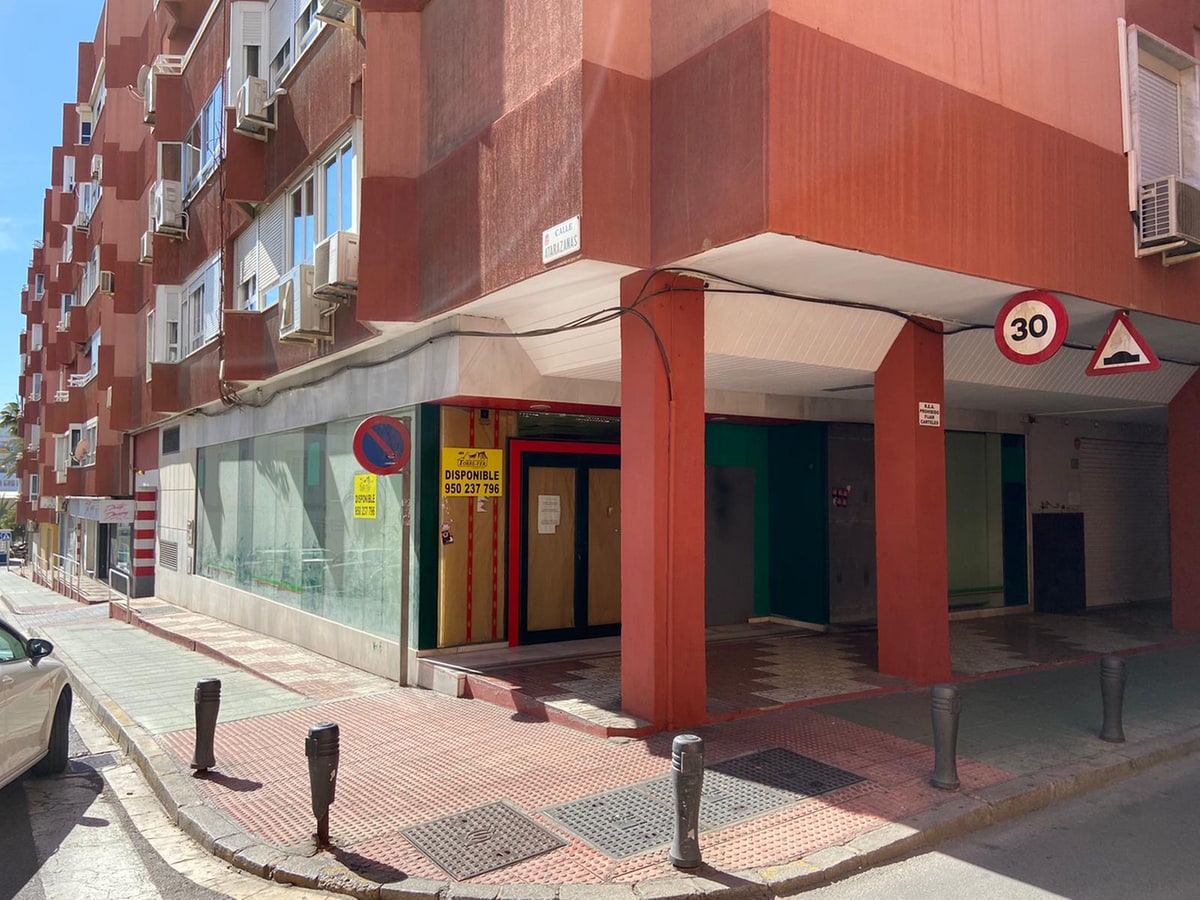 Almería, ALM 04002 - Unit - -  - Interior Photo - Image 1 of 6