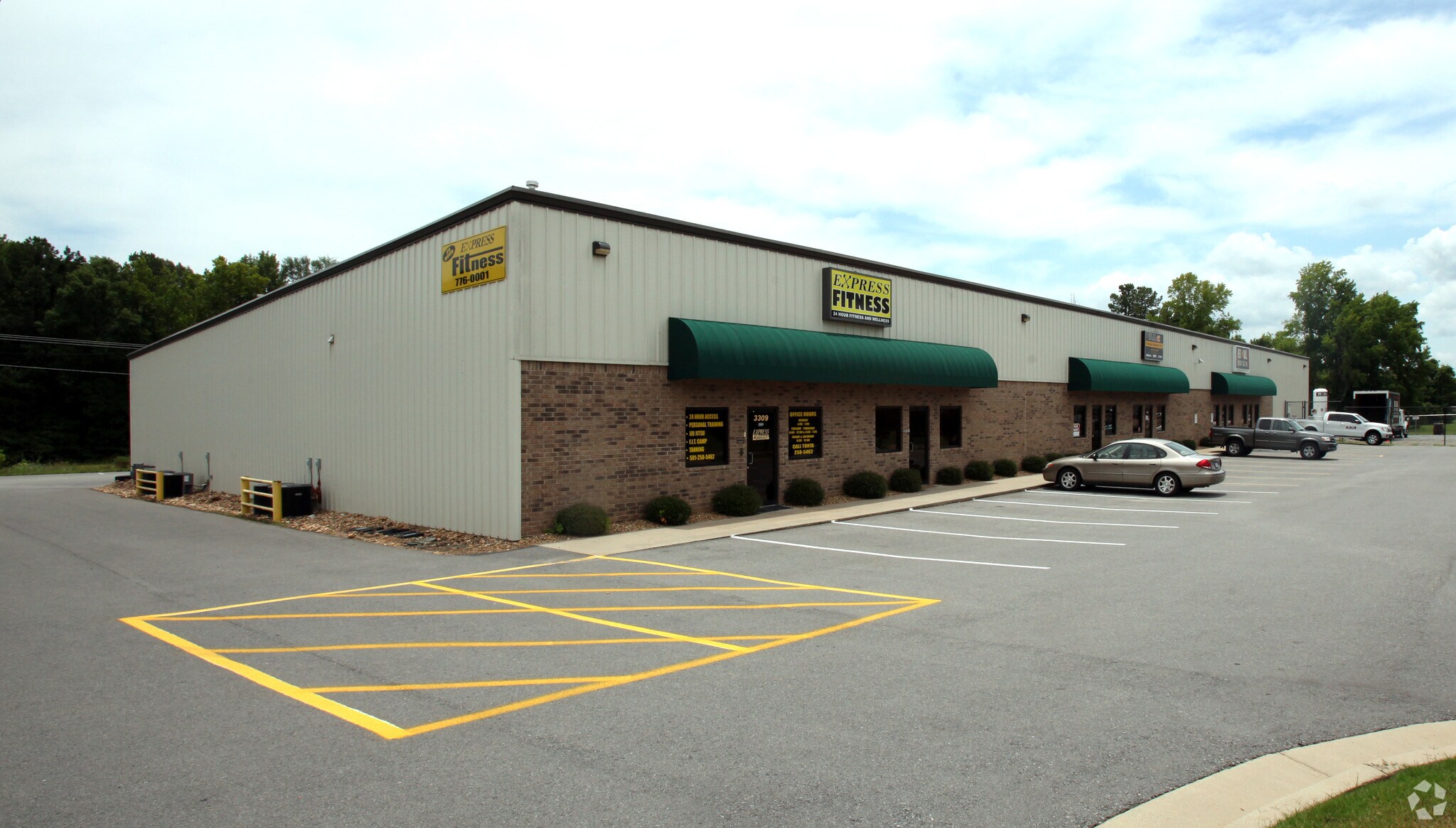 3309-3319 Winchester Dr, Benton, AR for sale Primary Photo- Image 1 of 1