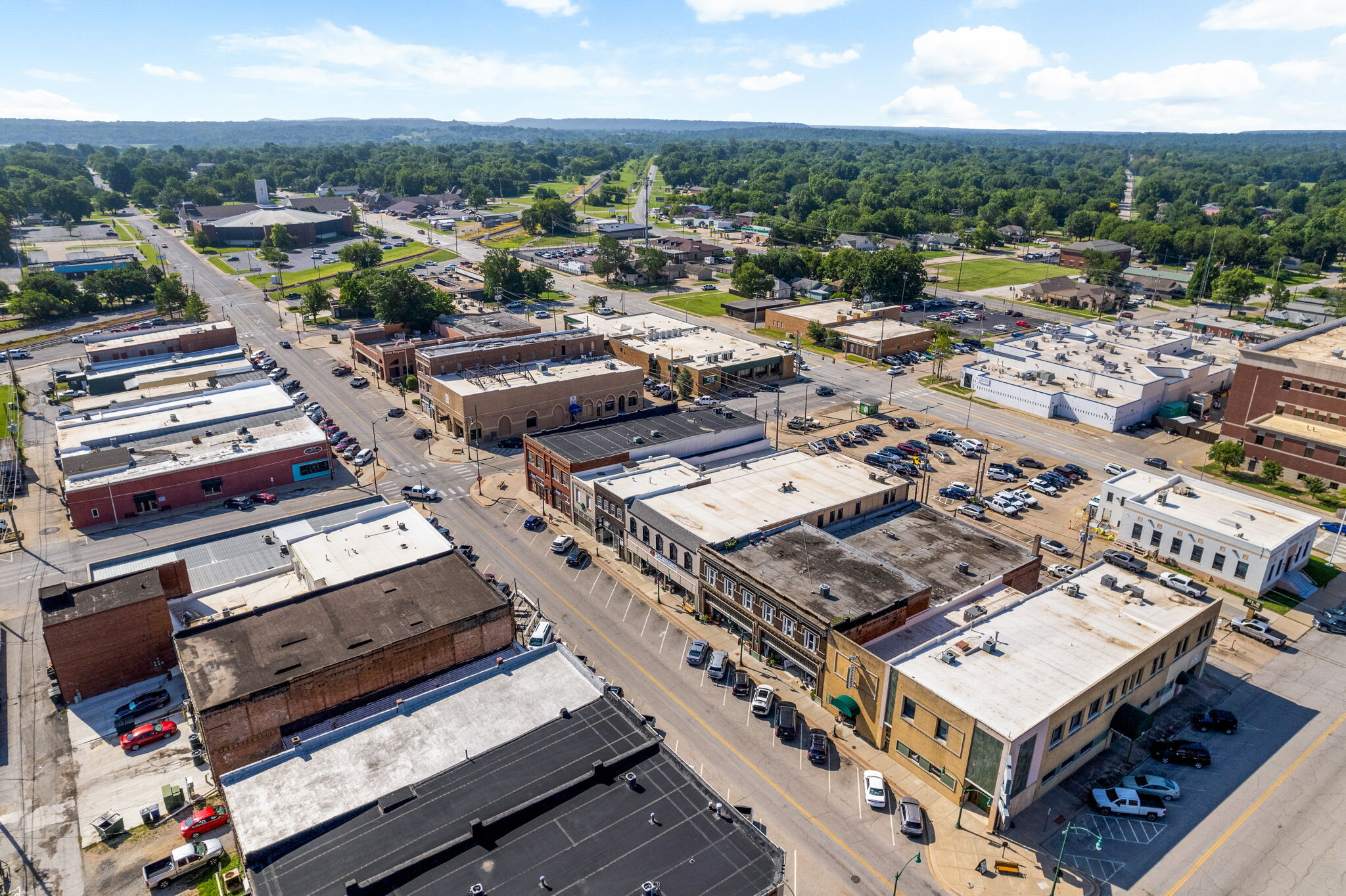 409 W Will Rogers Blvd, Claremore, OK 74017 - Retail for Sale | LoopNet