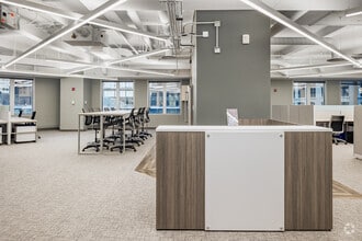 311 S Wacker Dr, Chicago, IL for lease Interior Photo- Image 1 of 5