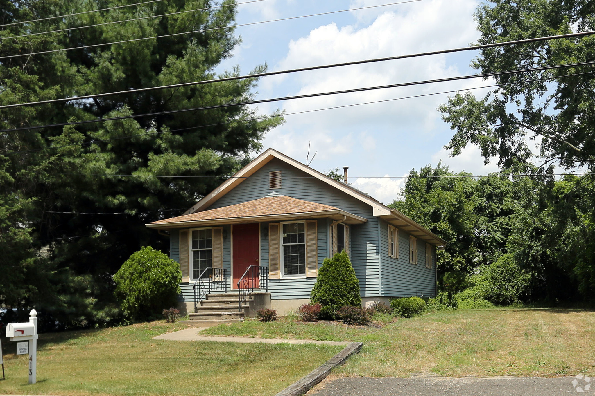 413 Prospect Ave, West Berlin, NJ for sale Primary Photo- Image 1 of 1