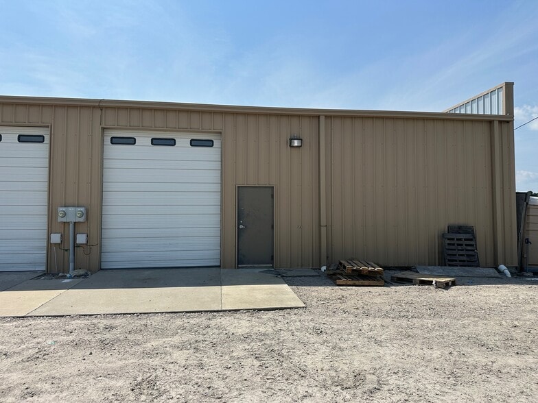2142 Live Oak St, Beaufort, NC for lease - Building Photo - Image 3 of 11