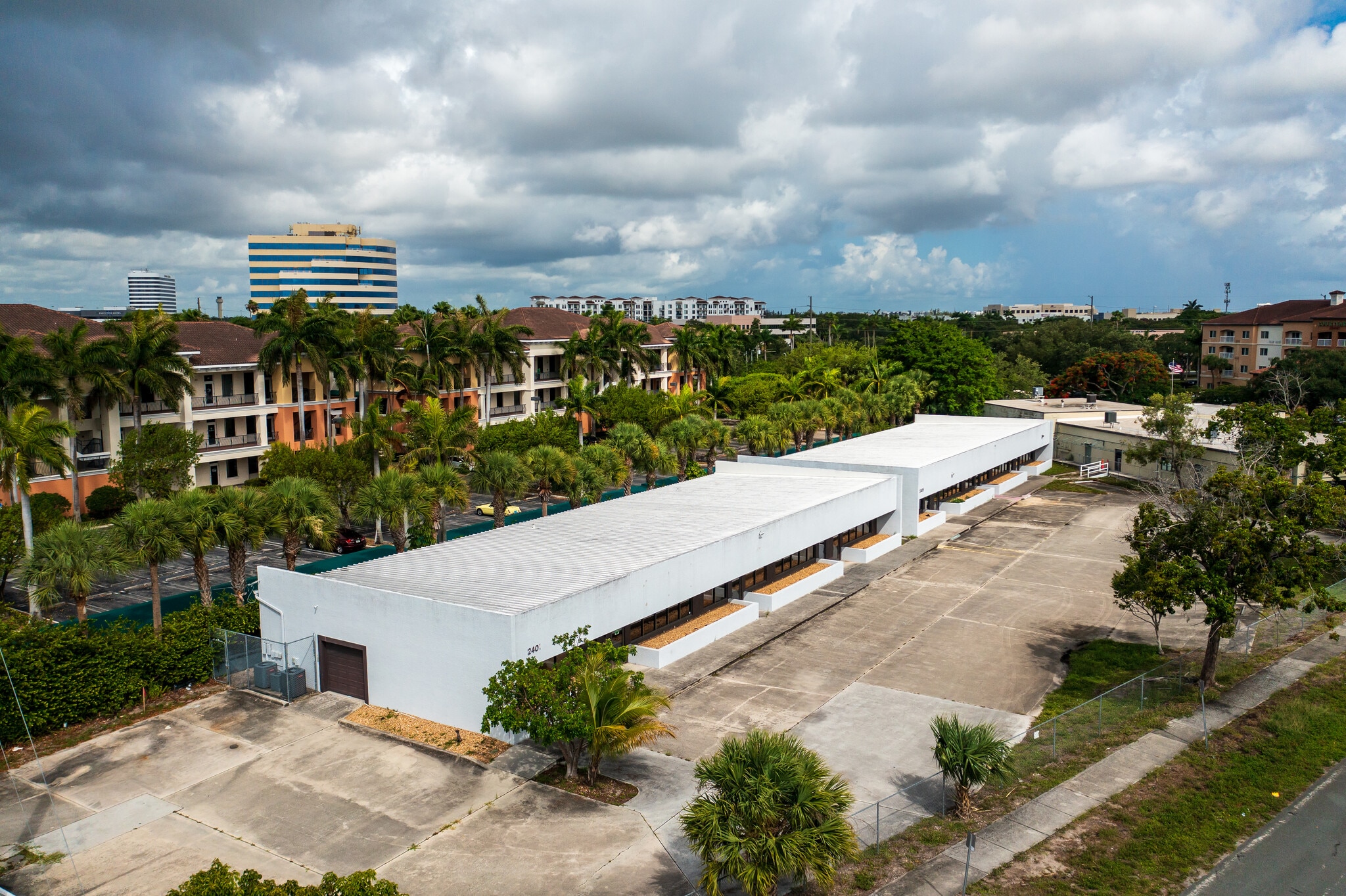 2401 Mercer Ave, West Palm Beach, FL for lease Building Photo- Image 1 of 7