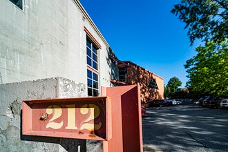 212 Battery St, Burlington, VT for lease Building Photo- Image 1 of 7