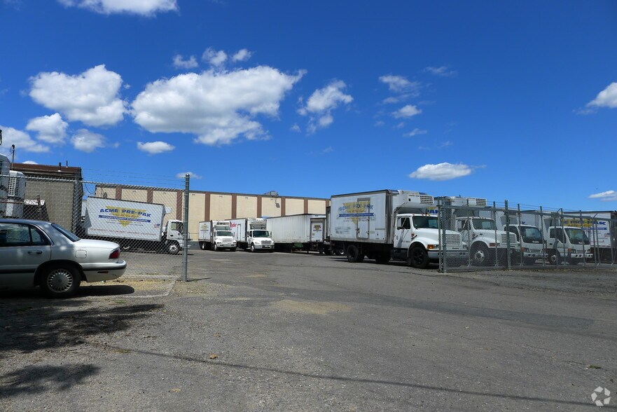 76 Webster Pl, Worcester, MA for sale - Primary Photo - Image 1 of 1