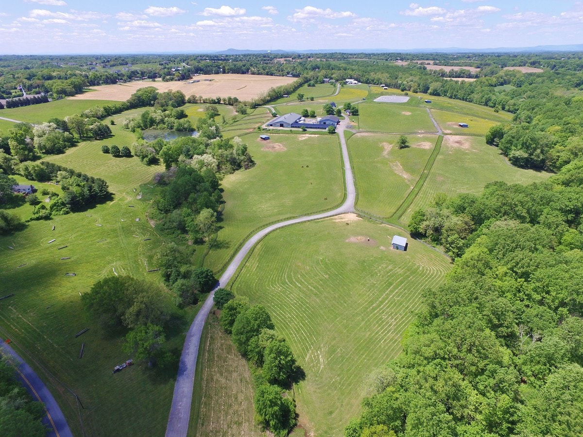 26110 Mullinix Mill Rd, Mount Airy, MD 21771