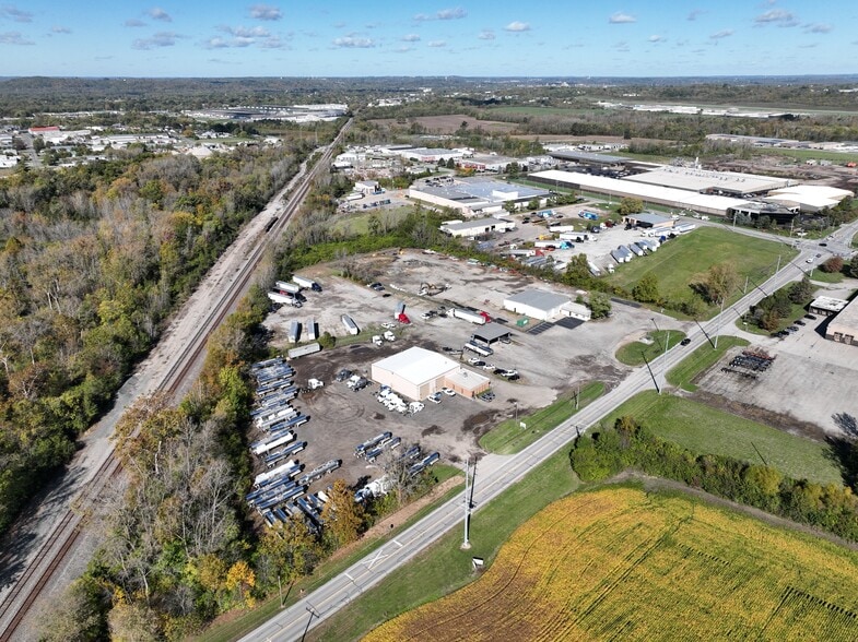 N Gilmore Rd portfolio of 2 properties for sale on LoopNet.com - Building Photo - Image 3 of 7