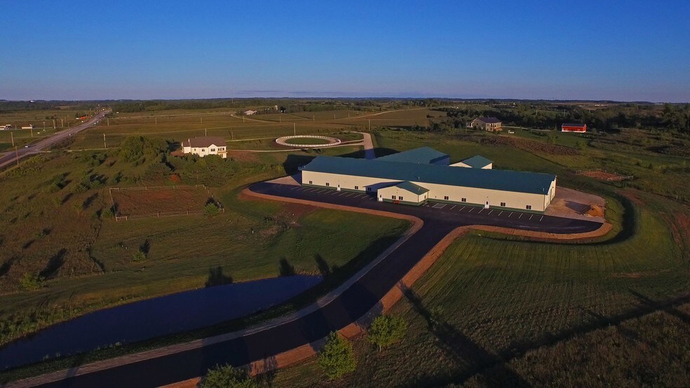 5200 100th St NW, Oronoco, MN for sale - Building Photo - Image 1 of 1