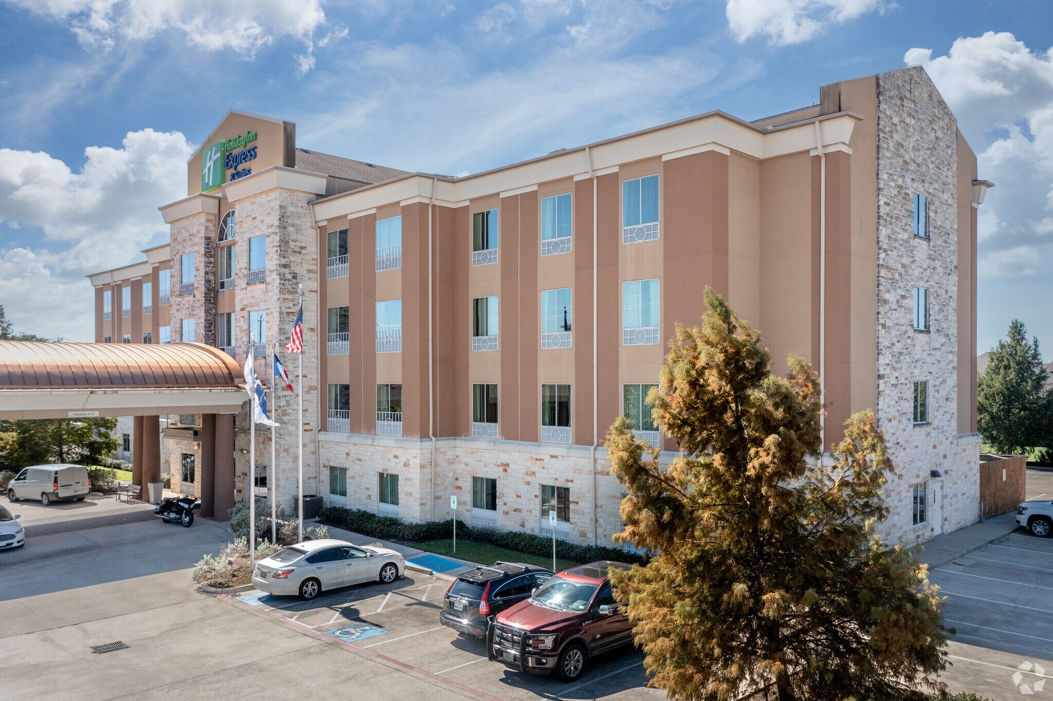 7515 Garth Rd, Baytown, TX for sale Primary Photo- Image 1 of 1