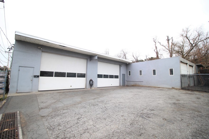 51-55 Purdy Ave, Port Chester, NY for sale - Building Photo - Image 1 of 1