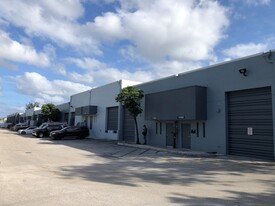 4700-4750 Oakes Rd, Davie FL - Warehouse