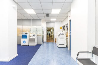 Office/Retail in Barcelona, Barcelona for lease Interior Photo- Image 1 of 21