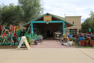 2820 Cerrillos Rd, Santa Fe, NM for lease Interior Photo- Image 2 of 7
