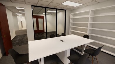 808 Travis St, Houston, TX for lease - Commercial Listing Video 