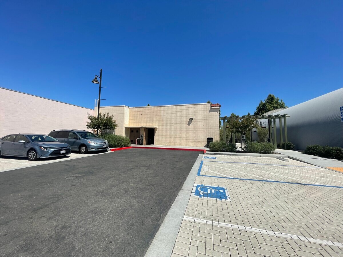 3335 Castro Valley Blvd, Castro Valley, CA 94546